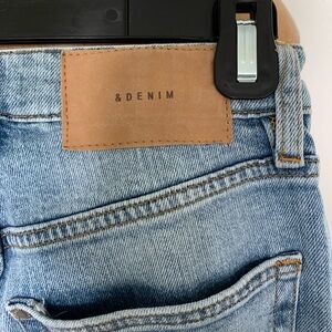 ***SOLD*** Button Fly &Denim Mom Jeans